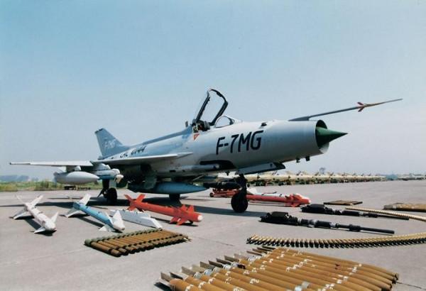 1981年中國空軍取消訂單,英國索要鉅額賠償,關鍵時刻約旦救場 1981年中國空軍取消訂單,英國索要鉅額賠償,關鍵時刻約旦救場