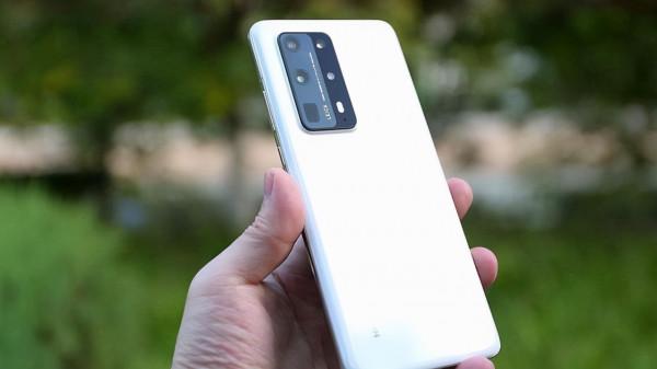 近期最火的旗艦手機統統買一遍!看看它們的使用體驗,附購買建議 近期最火的旗艦手機統統買一遍!看看它們的使用體驗,附購買建議