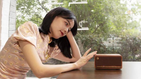 復古藍芽音箱上手體驗，它找到了時代和記憶的平衡