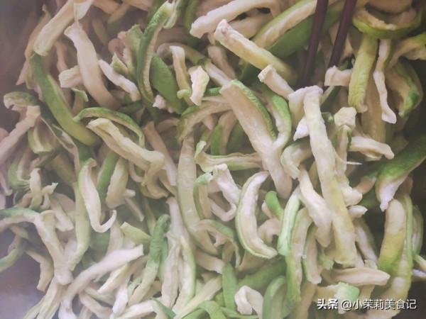 醃蘿蔔乾,直接放鹽醃不好吃,80奶奶教我老方法,又香又脆又衛生 醃蘿蔔乾,直接放鹽醃不好吃,80奶奶教我老方法,又香又脆又衛生