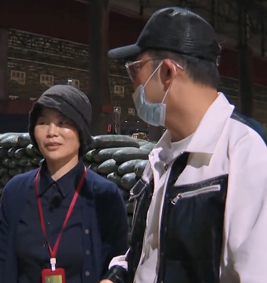 《跑男黃河篇2》全員賣蔬菜,菜農送“謝禮”,唯獨沒給baby 《跑男黃河篇2》全員賣蔬菜,菜農送“謝禮”,唯獨沒給baby