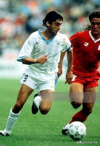 世界盃小歷史，1990年世界盃E組篇，一球小勝，烏拉圭驚險晉級