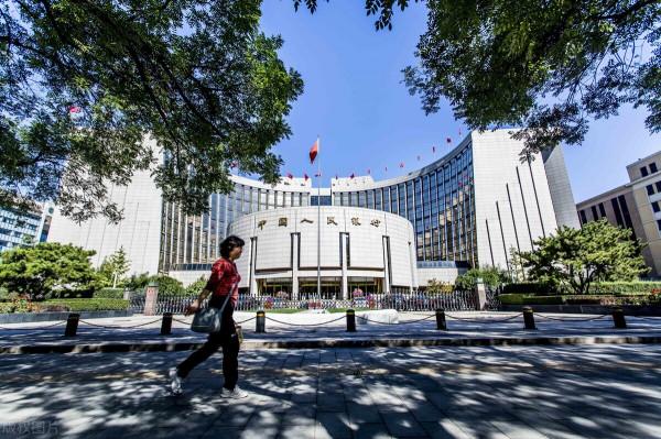 最新的訊號來了，2022年股市樓市走向或明確