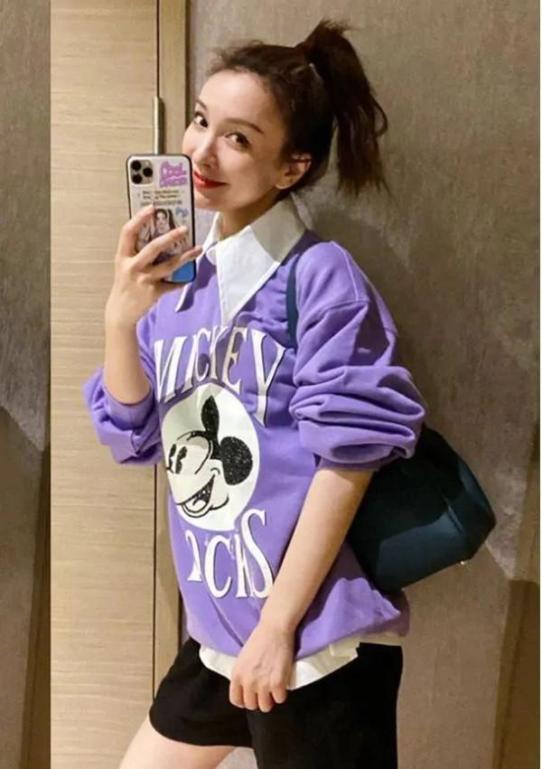 是時候穿衛衣了!2021秋天流行這4款,時尚又顯瘦,照著穿美炸了 是時候穿衛衣了!2021秋天流行這4款,時尚又顯瘦,照著穿美炸了