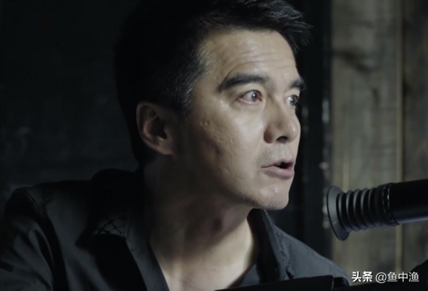 花心帥哥“祁同偉”，經歷四段婚姻，大美女何晴為他著迷