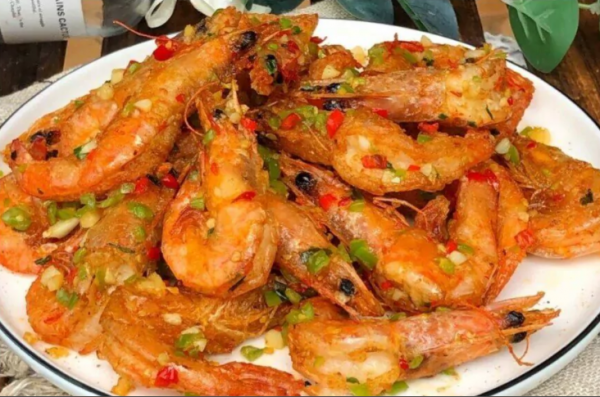 孜然土豆和椒鹽蝦的做法 孜然土豆和椒鹽蝦的做法