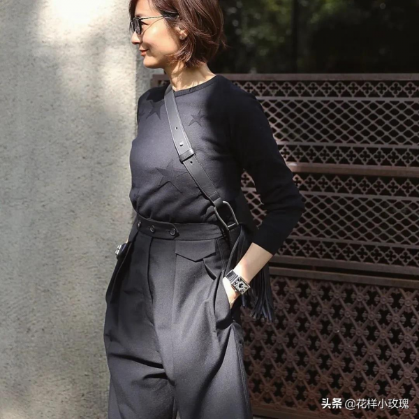 五六十歲不想有“大媽感”？看52歲的福岡佳子，優雅又減齡