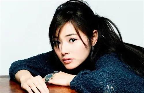 有多少人還記得她，跟許紹洋主演的偶像劇挺火的