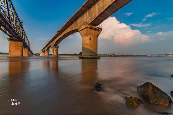 四川最宜居的養老勝地是樂山，成都人都會時常排著隊去吃喝遊玩