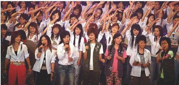 “超女”第一二三四梯隊都有哪些代表？李宇春獨一檔，鬱可唯呢？