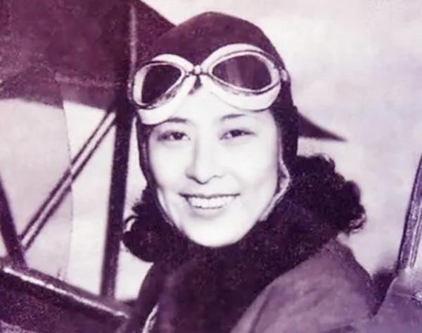 “鑑湖女俠”秋瑾32歲英勇就義，留下2個子女，結局如何？