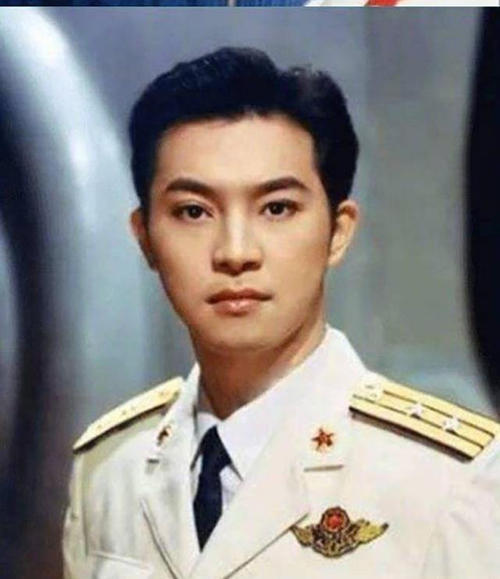 沙溢堪稱人間清醒:從校草轉型“傻爹”,從短暫爆紅變為長久成功 沙溢堪稱人間清醒:從校草轉型“傻爹”,從短暫爆紅變為長久成功