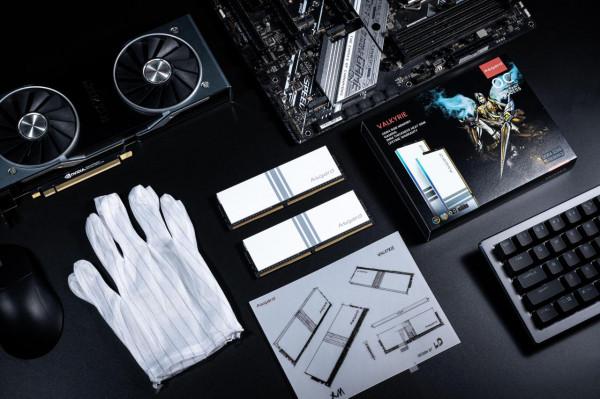 阿斯加特女武神降臨,白色主題裝機記憶體條有著落了 阿斯加特女武神降臨,白色主題裝機記憶體條有著落了