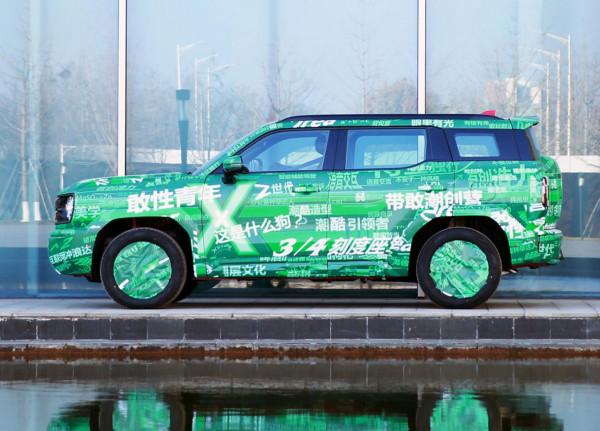 哈弗X DOG量產版曝光，外觀很硬朗，車尾帶小書包，上半年正式亮相