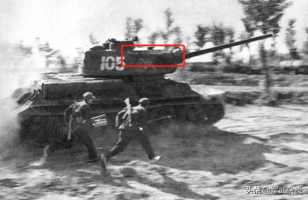 幸好中國拿到T-54A，不然&OpenCurlyDoubleQuote;魔改T-34&rdquo;，就取代59D成&OpenCurlyDoubleQuote;拜年神器&rdquo;