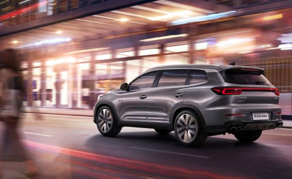 持續鎖定國產車出口第一,瑞虎8車系到底有著怎樣的實力? 持續鎖定國產車出口第一,瑞虎8車系到底有著怎樣的實力?