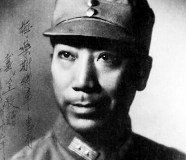 戴笠墓地：七個老農挖了一星期才挖開，屍身被丟棄於小水塘