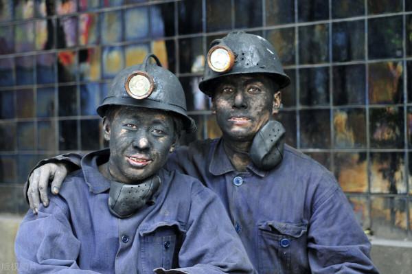 生活不易，再苦再累，也不建議農民工幹這3個工種！原因如此