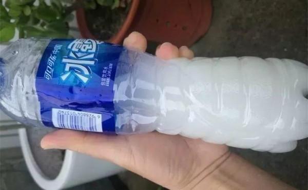 淘米水加點料,沒有異味,肥效能翻10倍,養啥花都旺 淘米水加點料,沒有異味,肥效能翻10倍,養啥花都旺