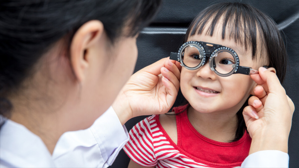 你的近視,可能是“吃”出來的 你的近視,可能是“吃”出來的