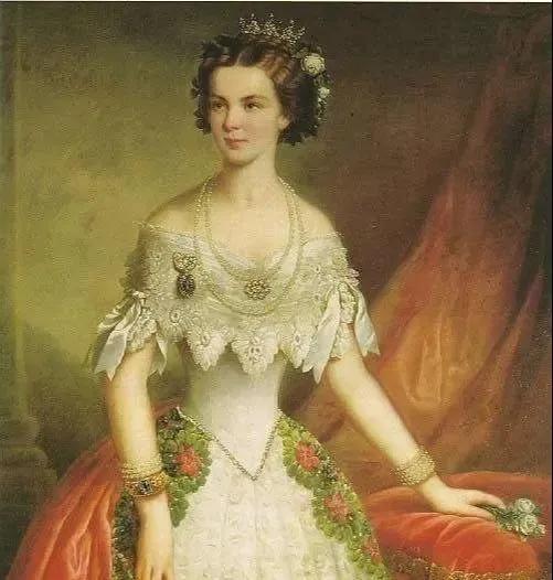 茜茜公主:婚姻不幸,婆婆苛待,女兒早夭,兒子殉情,61歲被刺殺 茜茜公主:婚姻不幸,婆婆苛待,女兒早夭,兒子殉情,61歲被刺殺