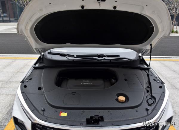 良心價6萬多起，解讀寶駿RS-3，全景天窗+自動駕駛，價效比高嗎？