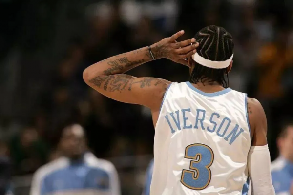 NBA最有影響力,詹姆斯並非抱團第一,科比卻是得分後衛最後榮光 NBA最有影響力,詹姆斯並非抱團第一,科比卻是得分後衛最後榮光