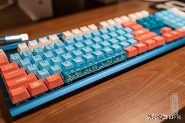 海盜船的轉型之作——碧海之藍RGB測評