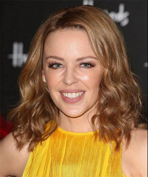 真人對比：妝容好看的的訣竅，一定不能脫離主色調