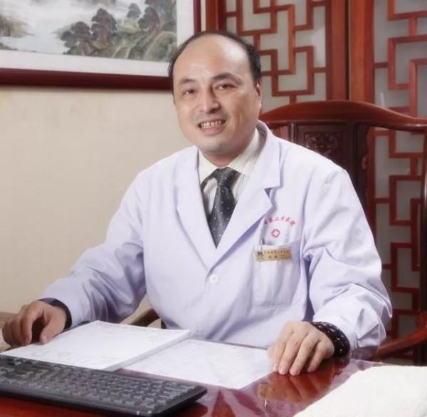 秦敏教授：&OpenCurlyDoubleQuote;寒從腳起&rdquo;天涼腳先冷 冬病秋防多泡腳