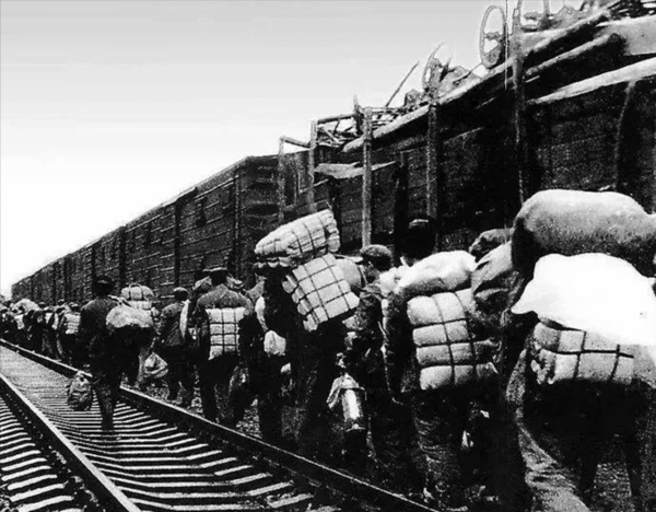 主席總理秘密商定的工程，六萬人用時8年，即將完工時卻被叫停