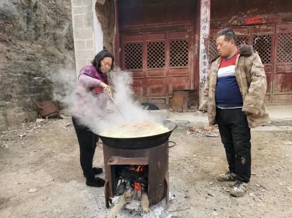 徒步白雲寺渡槽一一絕壁大梯一一上白雲一一白雲寺 徒步白雲寺渡槽一一絕壁大梯一一上白雲一一白雲寺