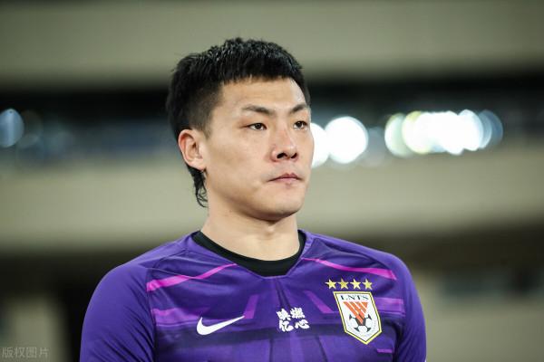 王大雷會離開山東泰山隊，回到職業生涯起點上海申花嗎？