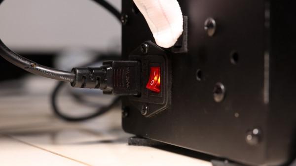 用萬元投影儀和男朋友一起看8K，太爽了