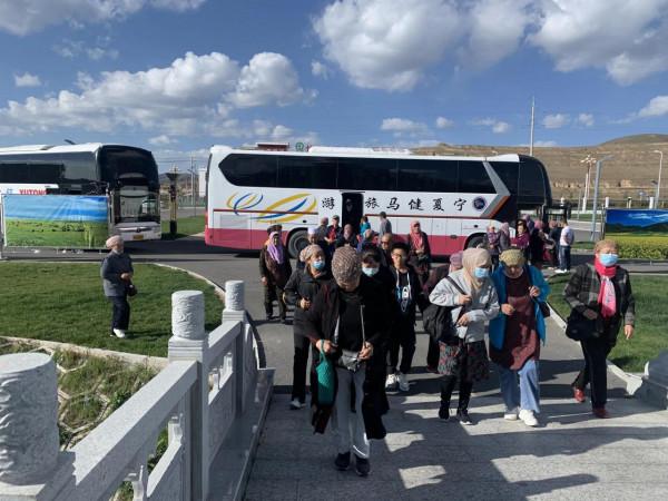 寧夏大自然國際旅行社蒞臨華羚美仁大草原遊客服務中心旅遊參觀