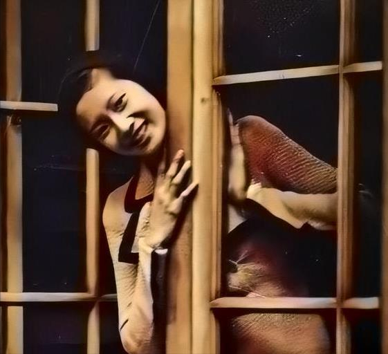 寵愛時捧上天,不愛時四處留情,越南皇帝給了她一場“大悲大喜” 寵愛時捧上天,不愛時四處留情,越南皇帝給了她一場“大悲大喜”