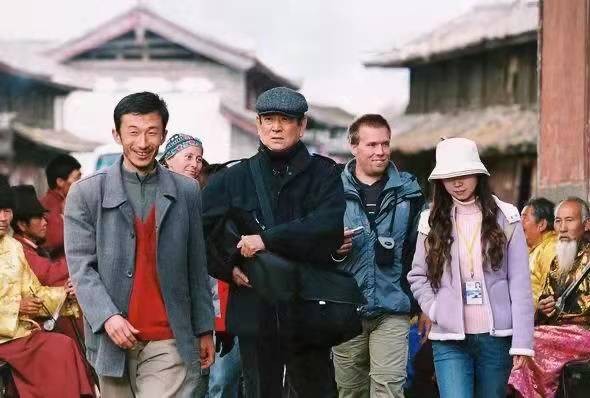 “謀男郎”被拋棄：毀掉一個農村孩子，讓他體驗成功後的蒼涼即可