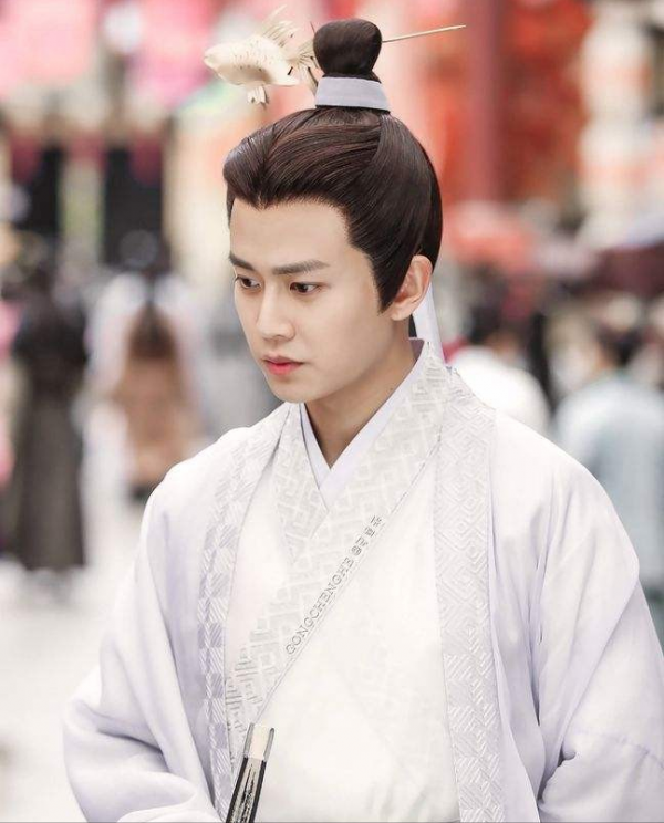 誰說娛樂圈沒有好男人?這五位早婚的男星,個個都是“寵妻狂魔” 誰說娛樂圈沒有好男人?這五位早婚的男星,個個都是“寵妻狂魔”