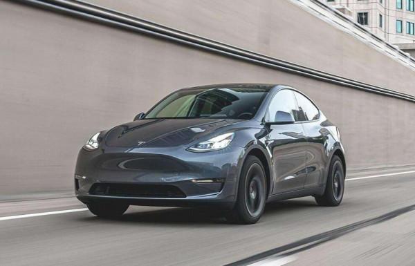 開年當頭一棒！特斯拉、小鵬等10家新能源車企官宣：車價全面上漲