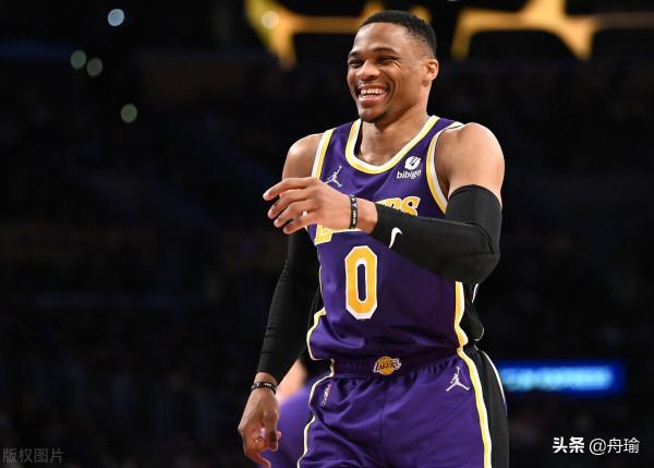 NBA晚報：沃格爾盛讚威少，庫裡為防守自責，施羅德欲成為領袖