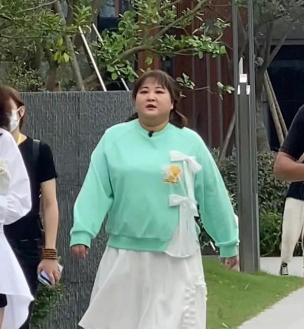 青春環遊記3終於開始錄了,賈玲範丞丞楊迪宋小寶現身莫干山 青春環遊記3終於開始錄了,賈玲範丞丞楊迪宋小寶現身莫干山