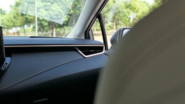 凱美瑞同款動力!頂配還不到16萬 豐田凌尚也太猛了吧? 凱美瑞同款動力!頂配還不到16萬 豐田凌尚也太猛了吧?