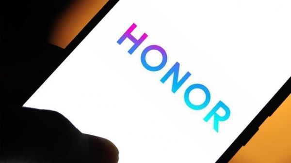 電池&OpenCurlyDoubleQuote;夠大&rdquo;的三款手機，續航一天沒問題，再見了充電寶