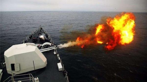 2016年,中美南海對峙,我軍百艘艦艇齊出,美航母倉皇逃竄 2016年,中美南海對峙,我軍百艘艦艇齊出,美航母倉皇逃竄