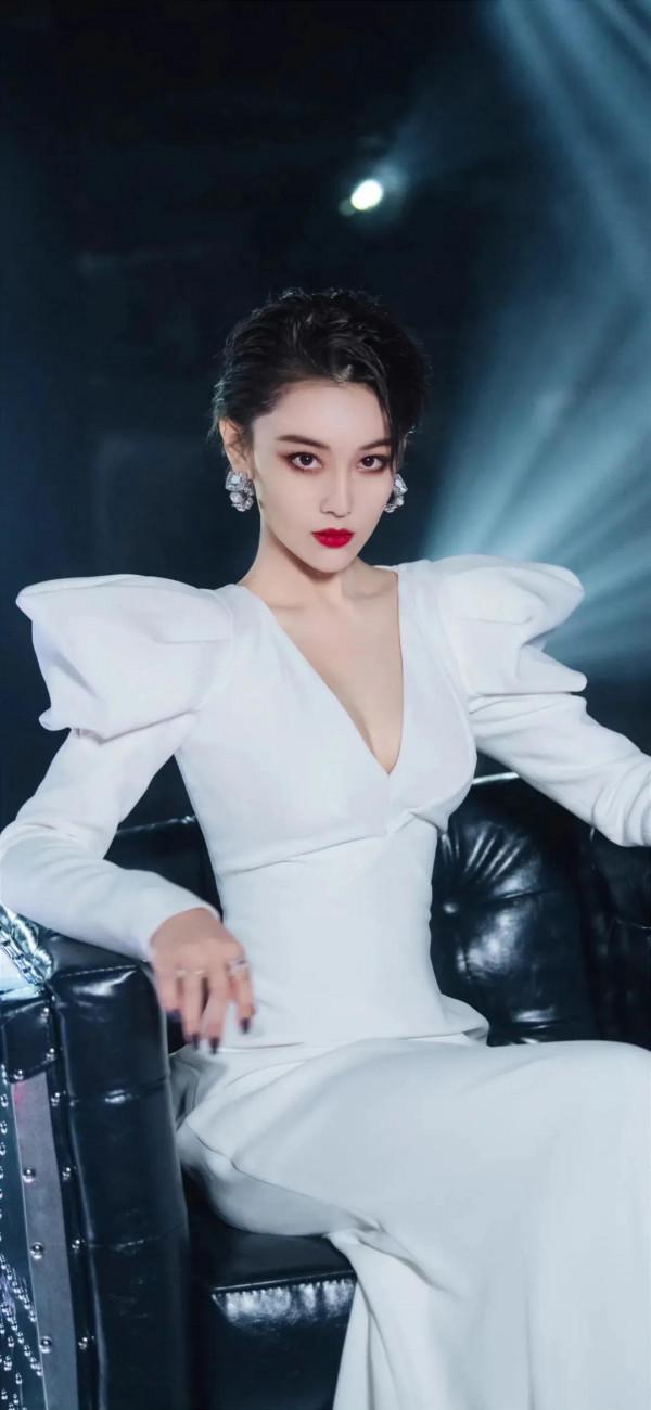 張馨予 桌布 張馨予 桌布