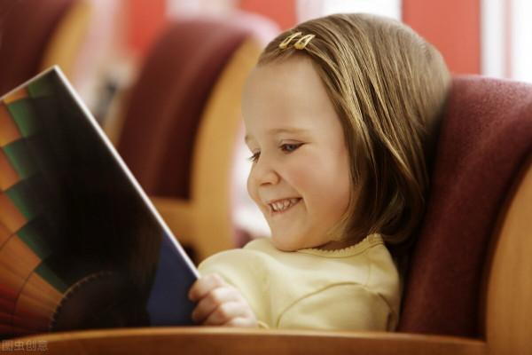 孩子的教育與學習跟吃飯是一樣的，有主食，有零食，有進口食品