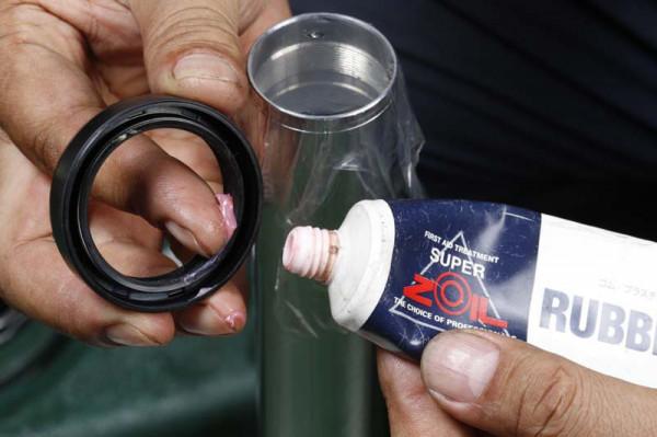 更換摩托車前叉油的重要性你知道多少？