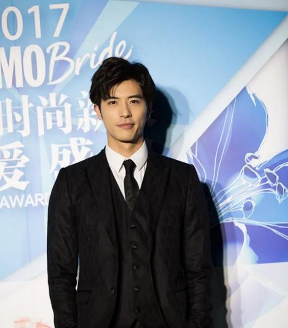 徐開騁|《斛珠夫人》“瘋批”帝旭失去了紫簪,別再弄丟緹蘭 徐開騁|《斛珠夫人》“瘋批”帝旭失去了紫簪,別再弄丟緹蘭