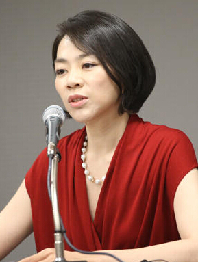 “惡魔千金”趙顯娥：虐待傭人、家暴丈夫，因一顆堅果逼停飛機