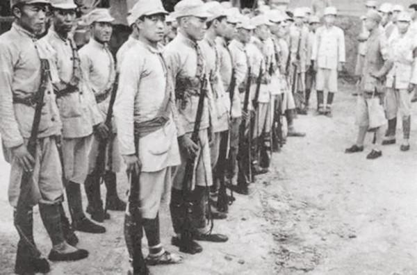 中國曾有19個兵團，兵團是什麼編制，一個兵團有多少人呢？